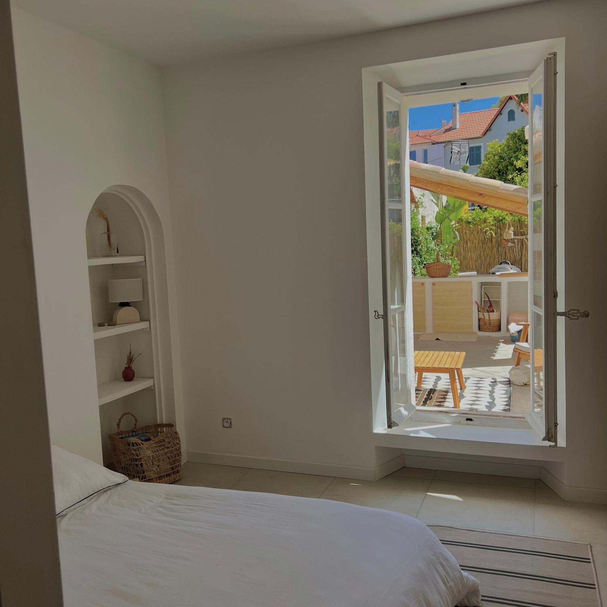 Casa Andrea Appartement Tout A Pied Avec Grand Jardin サナリー・シュル・メール エクステリア 写真